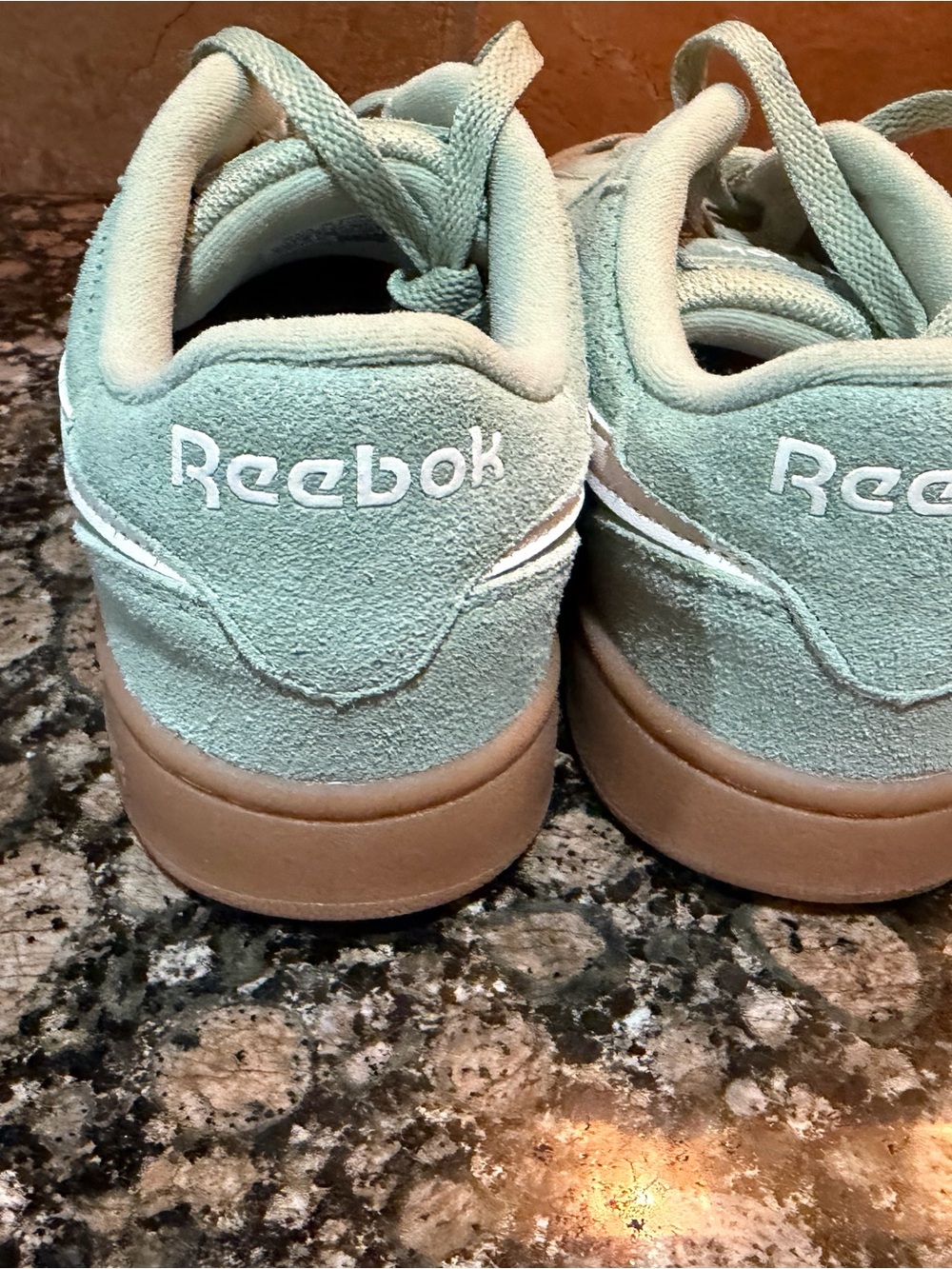 Reebok Women’s Mint Green Suede Sneakers with White Stripe and Gum Sole - Picture 4 of 8